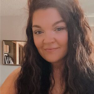 Meet your Posher, Keeley